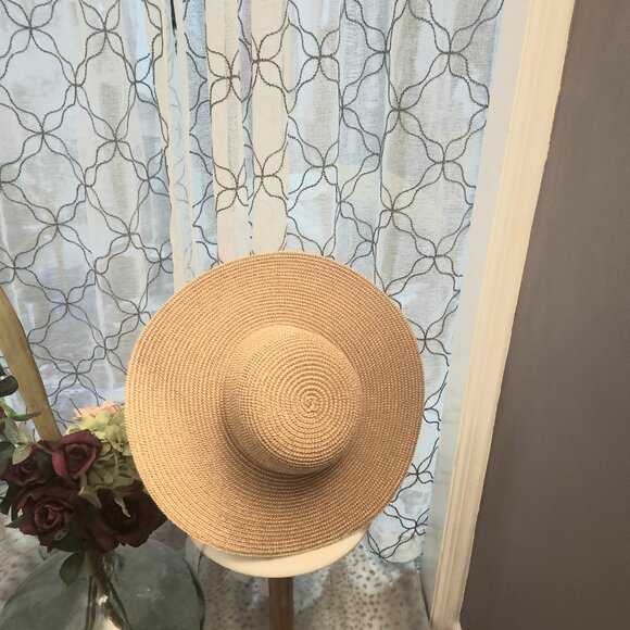 Beach hat - Picture 5 of 8